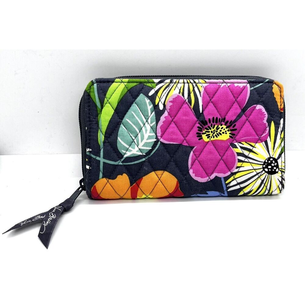 Vera Bradley Zip Around Wallet Jazzy Blooms Retired Pattern Many Pockets 8x5